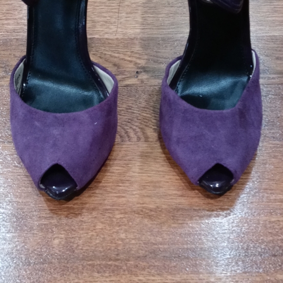Guess purple suede and patent heels with ankle str - Picture 5 of 11